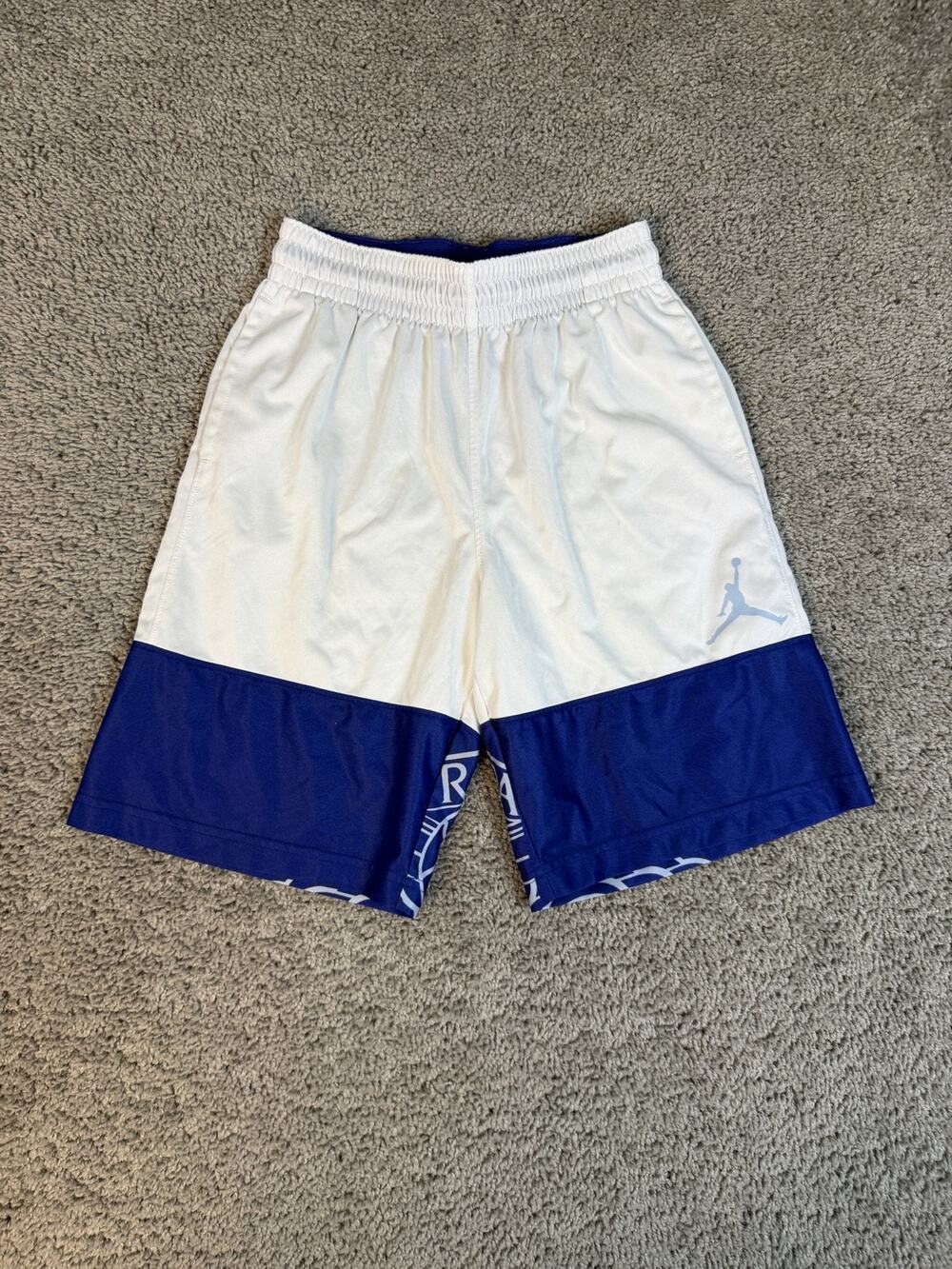Jordan Shorts Boys 12-13 Years White Athletic Mesh Dri-Fit Elastic 8 In Inseam